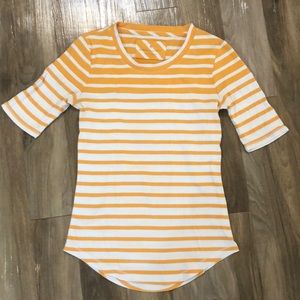 Womens Banana Republic striped tee size xs